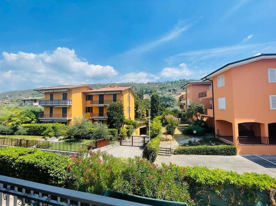 Apartment Al Lago, Torri Del Benaco Eksteriør bilde