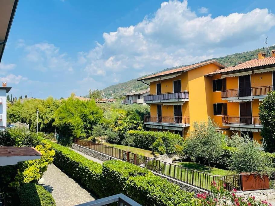 Apartment Al Lago, Torri Del Benaco Eksteriør bilde
