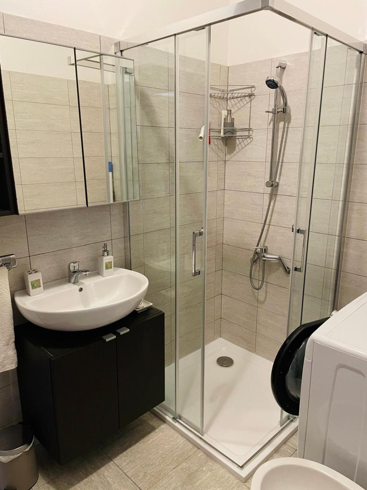 Apartment Al Lago, Torri Del Benaco Eksteriør bilde