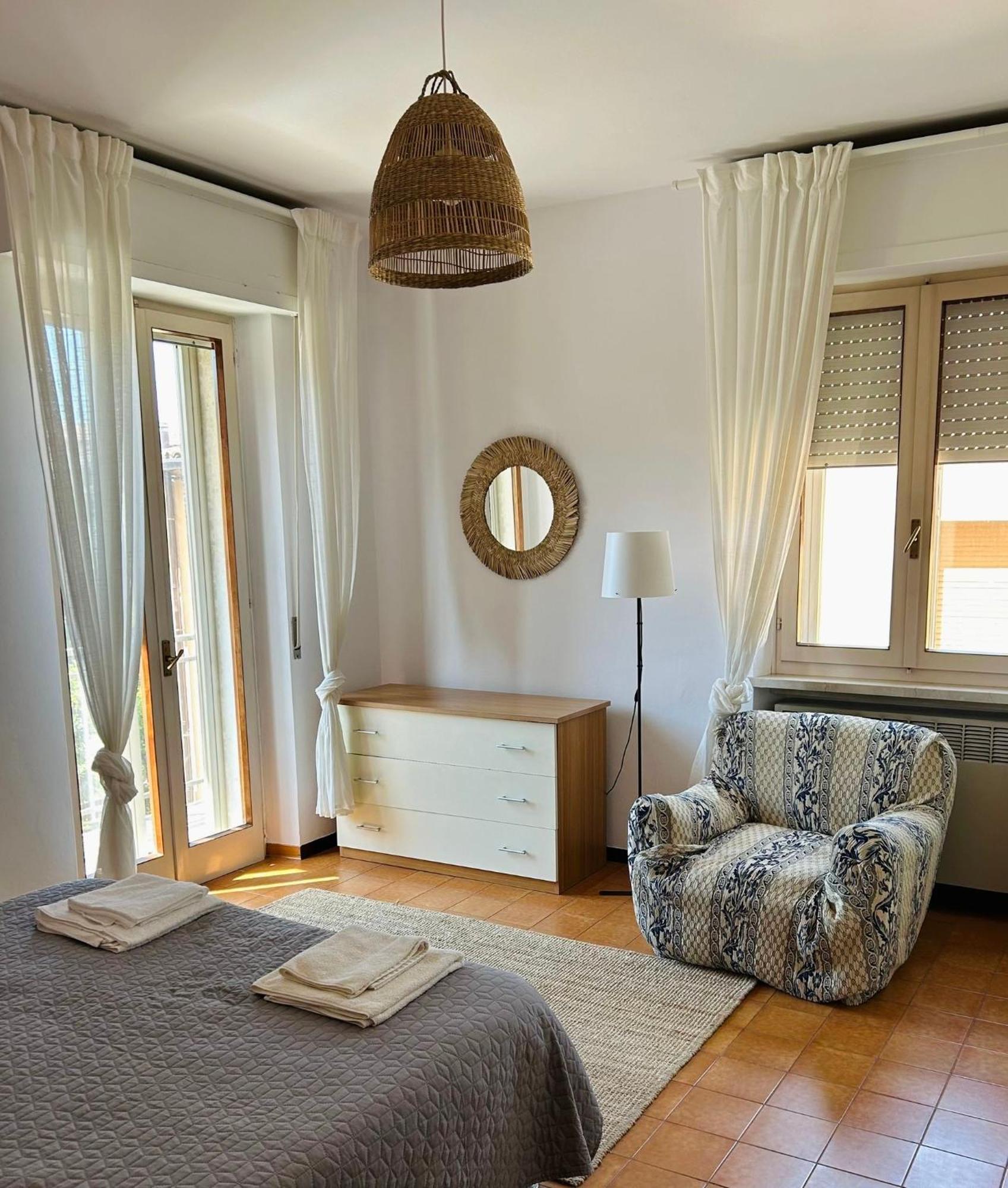 Apartment Al Lago, Torri Del Benaco Eksteriør bilde